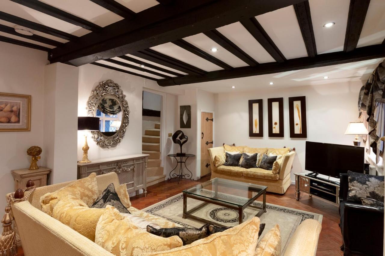 Вилла Luxury Eton House, 5 Minute Walk To Windsor Castle Экстерьер фото